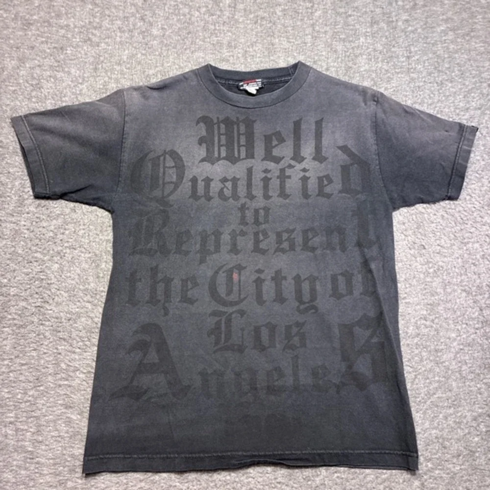 Sole‎ Contender Well Qualified Los Angeles T-Shirt Mens Medium Black Distressed